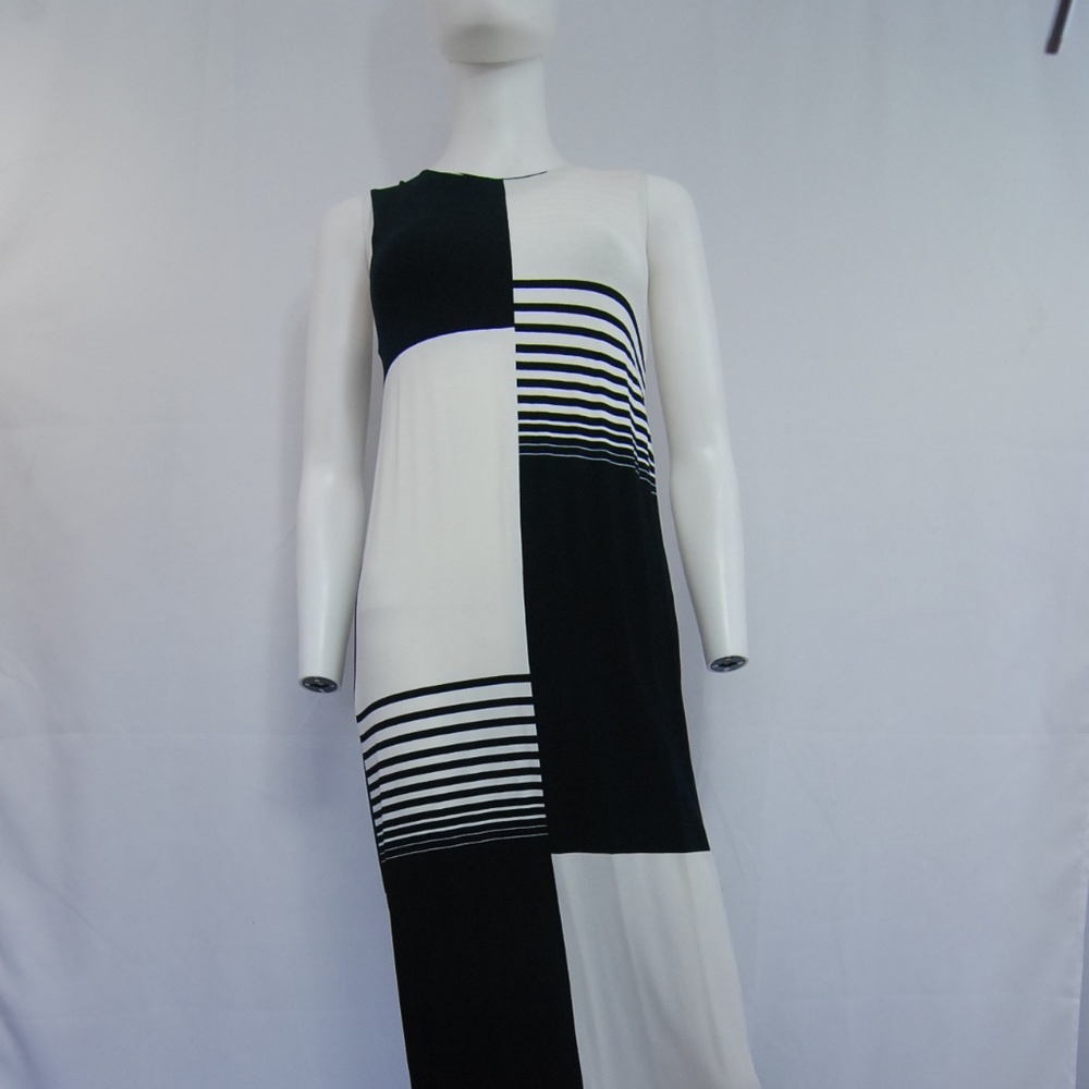 Sugar Lips Black And White Long Stretch Dress